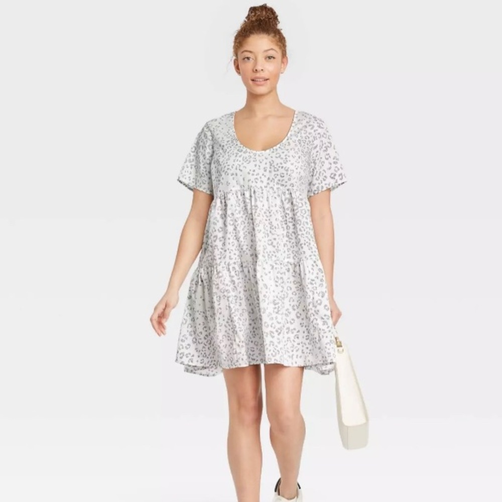 Women’s Flutter Short Sleeve Tiered Dress A New Day-Black and White